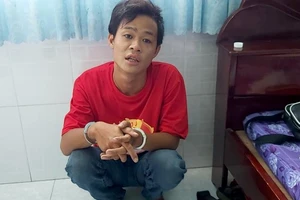 Nhóm thanh niên cướp tài sản trong khách sạn 