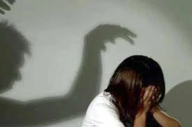 Cà Mau: Bắt khẩn cấp thầy giáo làm bậy với nữ sinh 8 tuổi