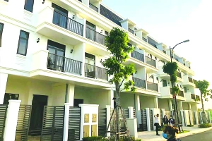 Sôi động thị trường nhà phố thương mại