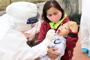 Dịch lan ra 9 tỉnh thành, cả nước căng mình chống dịch 