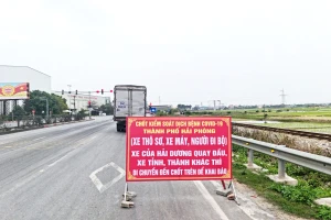 Nhà máy 14.000 lao động đóng cửa vì dịch