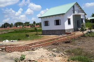 Một số doanh nghiệp, tư nhân đẩy giá đất lên cao để lừa đảo