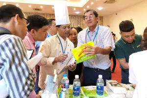 Bộ Nông nghiệp có mua bản quyền giống lúa ST25?