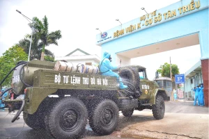 Phó Thủ tướng: Giữ nguyên chiến lược chống dịch