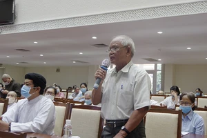 Cần mạnh mẽ hơn trong chống tham nhũng, xóa quy hoạch treo