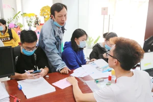 Trường đại học tuyển sinh giữa mùa dịch