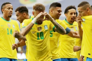 Neymar mừng bàn thắng trong chiến thắng nhẹ nhàng trước Venezuela. Ảnh: GETTY IMAGES 