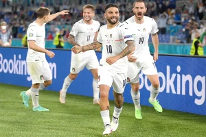 Chuyên gia Đoàn Minh Xương: “Ý, Đức chơi hay nhất”