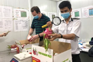 Người nước ngoài muốn mua hàng Việt nhưng không dễ