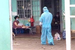 TP.HCM: Nhiều mô hình trợ giúp F0 cách ly tại nhà