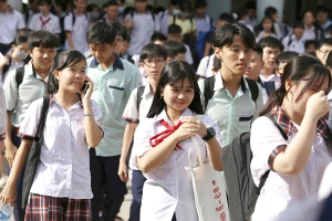 TP.HCM: Dự kiến điểm chuẩn lớp 10 trường tốp trên sẽ hơn 25 điểm
