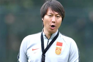 HLV Li Tie của đội tuyển Trung Quốc. Ảnh: GETTY IMAGES