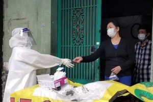 Quận Tân Phú: Triển khai chăm sóc, điều trị F0 sau khi người dân tự xét nghiệm