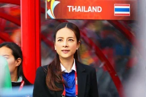 Nữ doanh nhân Nulaphan Lamsam được mời về đứng đầu các đội tuyển Thái Lan. Ảnh: BANGKOK POST