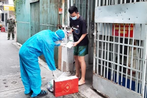 Mong mỏi của người dân sau 1 tuần siết giãn cách