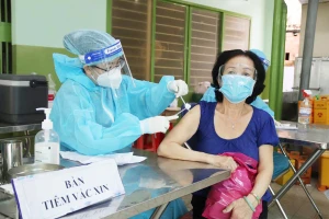 Bộ Y tế chưa có kế hoạch rút lực lượng khỏi TP.HCM