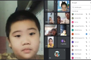 Cha mẹ chật vật chuẩn bị cho con học online lớp 1