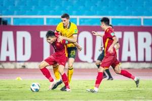 Ông Park coi chừng mất cả chì lẫn chài