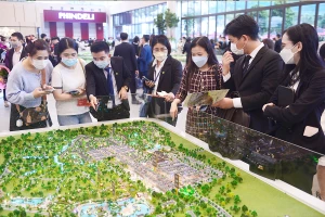 Quản môi giới bất động sản: Lỗ hổng ở hậu kiểm