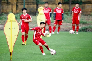 Thầy trò ông Park thanh thản ở AFF Cup