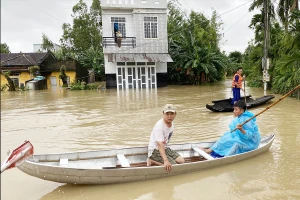 Bão lũ quét qua nhưng không ai dám làm từ thiện...
