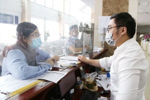 Sửa gấp quy định thua lỗ vì COVID-19 vẫn phải tạm nộp thuế