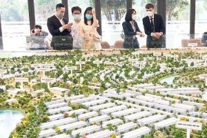 “Soi” khai gian giá mua bán nhà đất