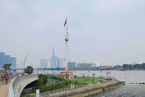 Bến Bạch Đằng và câu chuyện 'khảo sát lòng dân'