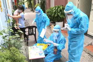 Lý do TP.HCM chưa cho F0 đi làm trực tiếp