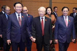 Tổng bí thư Nguyễn Phú Trọng cùng các lãnh đạo Đảng, Nhà nước tham dự phiên khai mạc kỳ họp thứ tư Quốc hội khóa XV vào sáng 20-10. Ảnh: NGHĨA ĐỨC