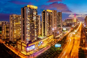 Việc đánh thuế căn hộ giá cao là chưa hợp lý bởi hiện nay giá căn hộ trên 50 triệu đồng/m2 là giá mặt bằng chung chứ không phải cao cấp. Ảnh: HÀ THANH