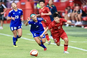 Cữ dượt nhẹ cho đương kim vô địch