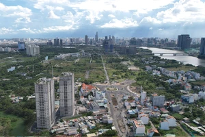 Để giải quyết thanh khoản cho thị trường BĐS phải giải quyết từ việc khôi phục niềm tin. Ảnh: Q.HUY