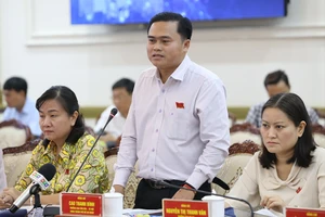 Đại biểu HĐND TP.HCM Cao Thanh Bình cho biết HĐND TP đã chuẩn bị tâm thế, sẵn sàng hành động để thực hiện nghị quyết mới. Ảnh: LÊ THOA