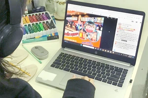 Các bài đăng tuyển dụng giả mạo những thương hiệu lớn xuất hiện tràn lan trên mạng xã hội. Ảnh: THẢO HIỀN