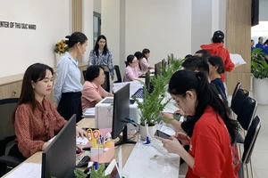 Có cơ chế “thưởng - phạt” minh bạch. Cán bộ làm tốt phải được tôn vinh, được giao việc lớn. Ảnh: THANH TUYỀN