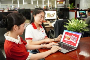 Nhập câu lệnh gọi Tết về