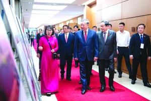 Chủ tịch Quốc hội Trần Thanh Mẫn: Kiến tạo nền tảng pháp lý vững chắc cho đất nước