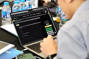 Chuyện của thám tử tiền số