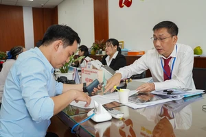 Thực hiện cơ chế sàng lọc, tránh tình trạng giữ ghế