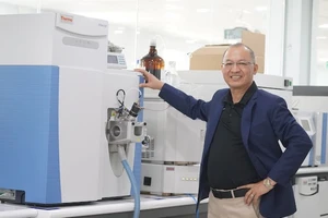 Người kỹ sư trở về vì trăn trở sau khi đọc 1 bài báo