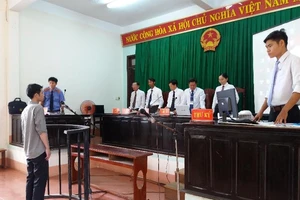 Đang xử vụ án giết người 6 lần trả hồ sơ ở Bình Phước