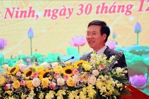 Trưởng Ban Tuyên giáo Trung ương Võ Văn Thưởng phát biểu tại Hội nghị. Ảnh: TTXVN