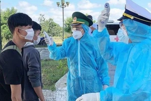 Gia Lai: Đưa 5 người Trung Quốc nhập cảnh đi cách ly