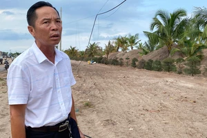 Một hộ dân bị cưỡng chế