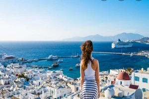 Quốc gia nào đón khách du lịch có hộ chiếu vaccine?