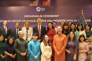 TP.HCM lần đầu đón tình nguyện viên Chương trình Hoà bình đến dạy học 