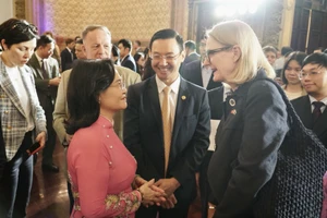 Chủ tịch HĐND TP.HCM Nguyễn Thị Lệ đặt hàng các lãnh sự đoàn hai vấn đề lớn