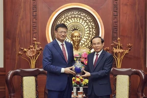 Tổng Lãnh sự Trung Quốc tại TP.HCM Nguỵ Hoa Tường kết thúc nhiệm kỳ công tác 