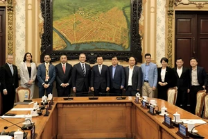 TP.HCM thúc đẩy thanh toán 'một chạm' trên mọi phương tiện công cộng